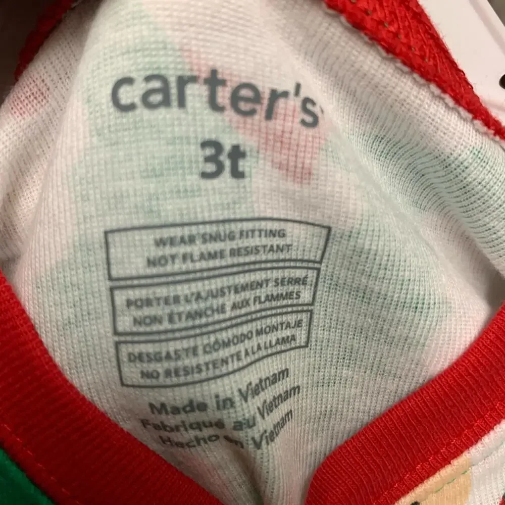Carters 2‎ Piece Santa Pajamas. Size 3T. NWT